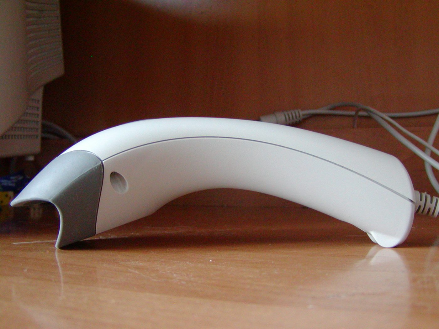 Barcode scanner device