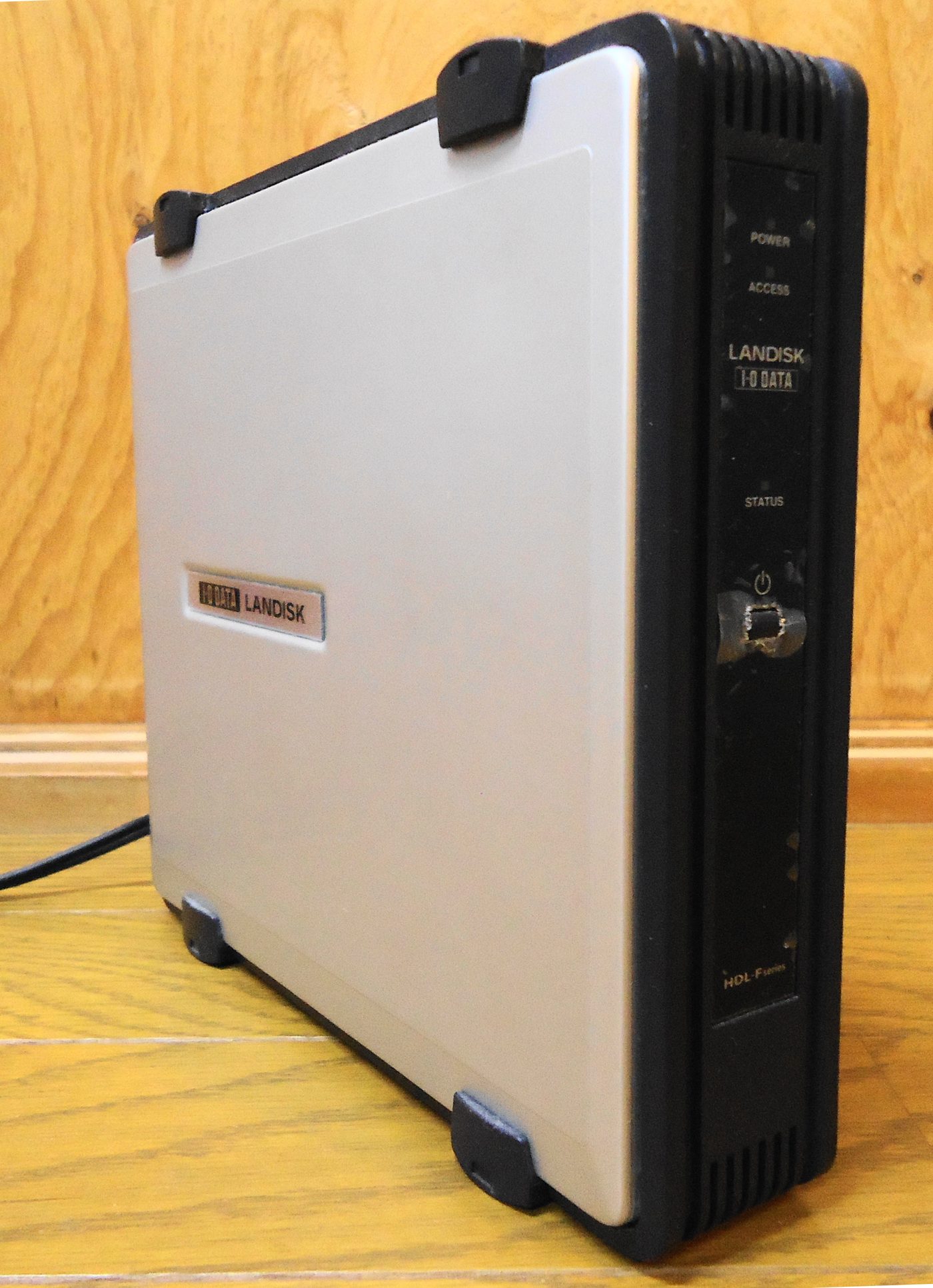 NAS storage device